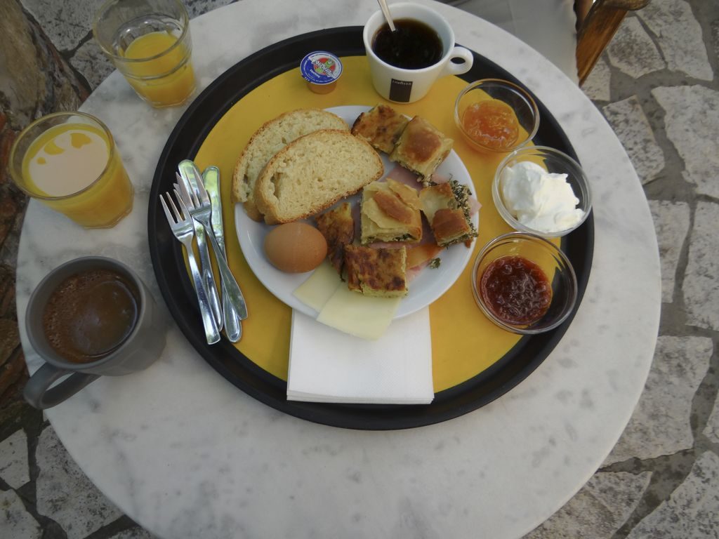 Café Hotel Steni in Evia